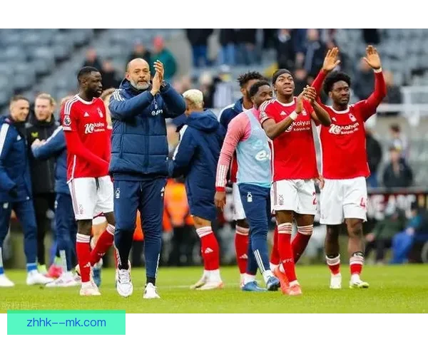 伊万尤里奇接管动荡中的罗马足球俱乐部 面临巨大压力球队战绩依旧起伏不定