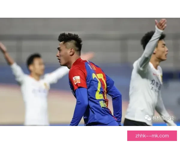 戴伟浚在上海申花出场受限引发媒体和球迷广泛关注